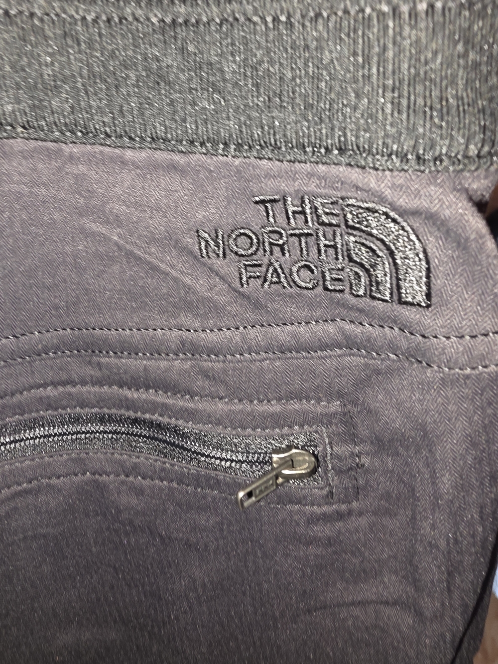 The North Face Black Casual Pants XL (CAP5) - Picture 5 of 9